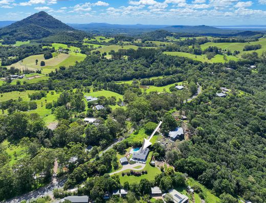 Lifestyle property with views over Eumundi image 5