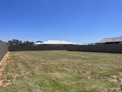 8 Carmichael Crt, Nagambie