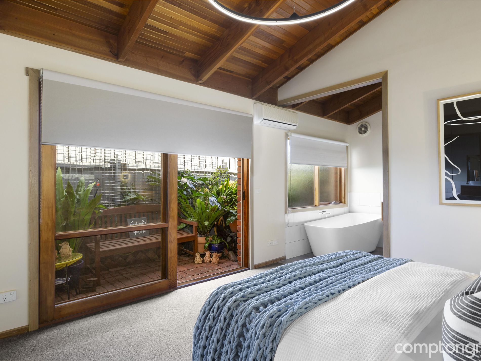 12 Walter Street, Williamstown North