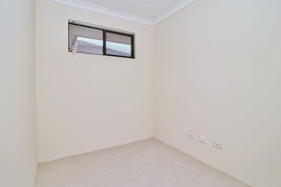 33 Elm Way , Baldivis