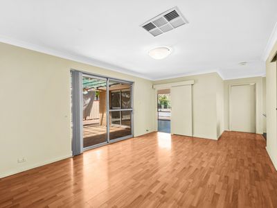 19 Iandra Loop, Willetton