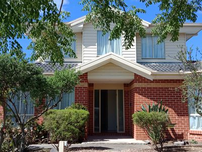 1 / 1 Station Avenue, St Albans