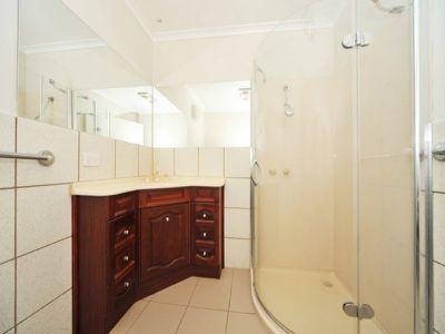 14 Allison Street, Kennington