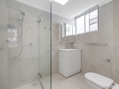 3 / 120-122 Beach Street, Coogee