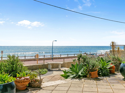 1 Mary Street, Watermans Bay