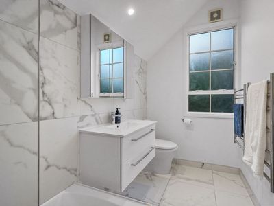 2/48 Seaton Road, Murrays Bay