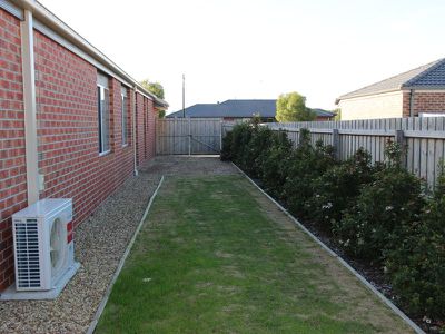 12 Coastal Drive, Armstrong Creek