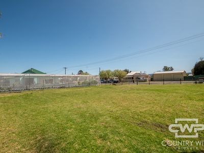 52 Logan Street, Tenterfield