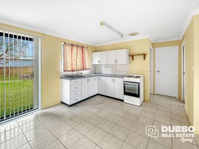 3 Sloman Close, Dubbo