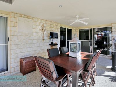 4 Schooner Ct, Woodgate