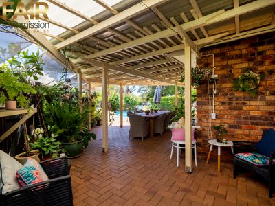 13 Lexlen Court, Cleveland