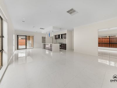 11 Pygora Way, Clyde North