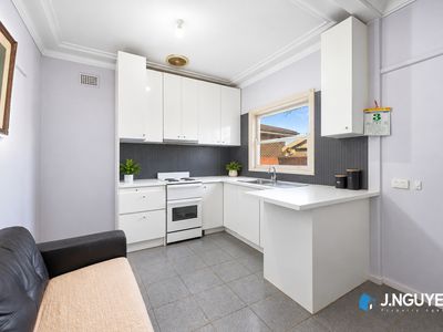 12 Kiora St, Canley Heights