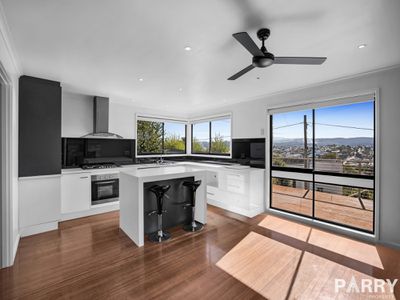 44 Neika Avenue, West Launceston
