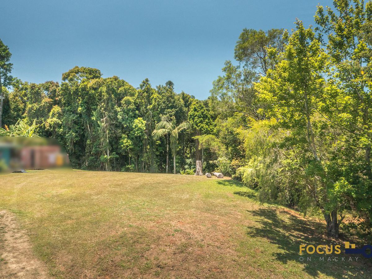 10 Howie Street, Eungella