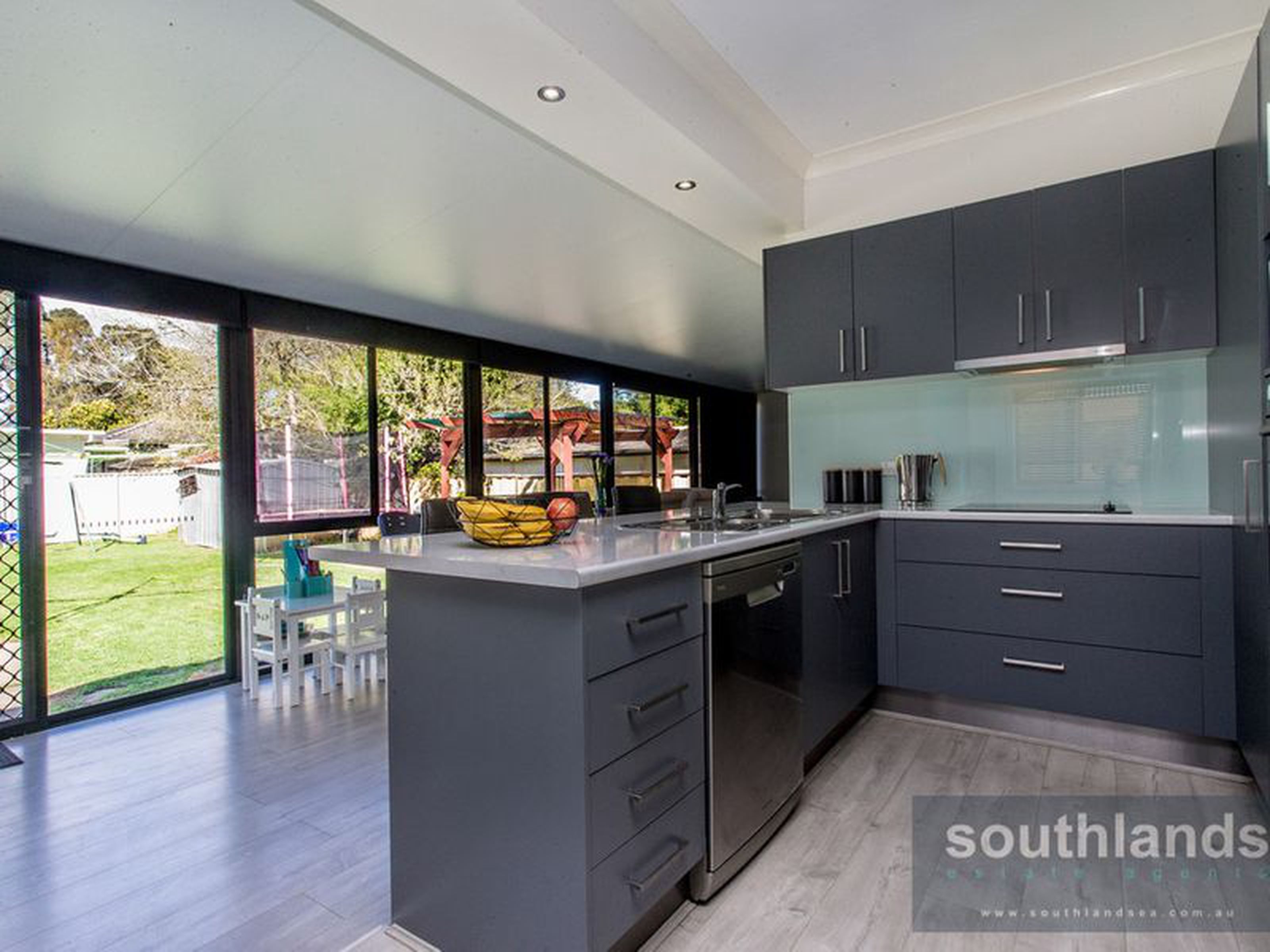 4 Anthony Cres, KINGSWOOD
