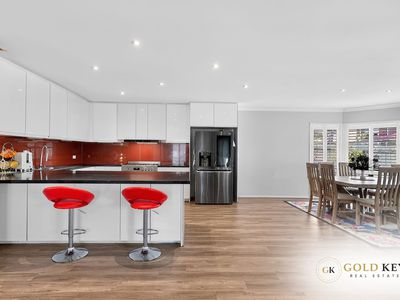 33 Lynbridge Crescent, Tarneit