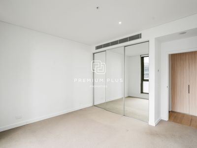 1008 / 83 Harbour Street, Haymarket