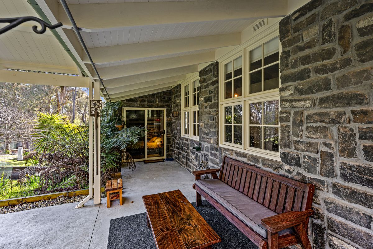 2101 Maintongoon Road, Woodfield