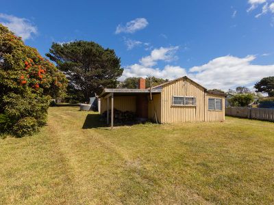 135 Tasman Highway, Beaumaris