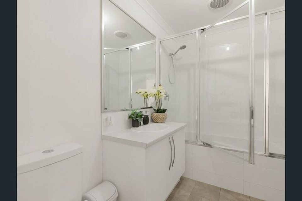 24 Nyilla Approach, Baldivis