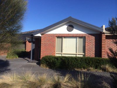 2 / 17 Grout Court, Sunbury