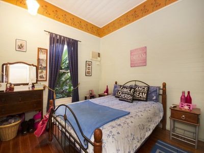 10 Seventh Avenue, South Townsville