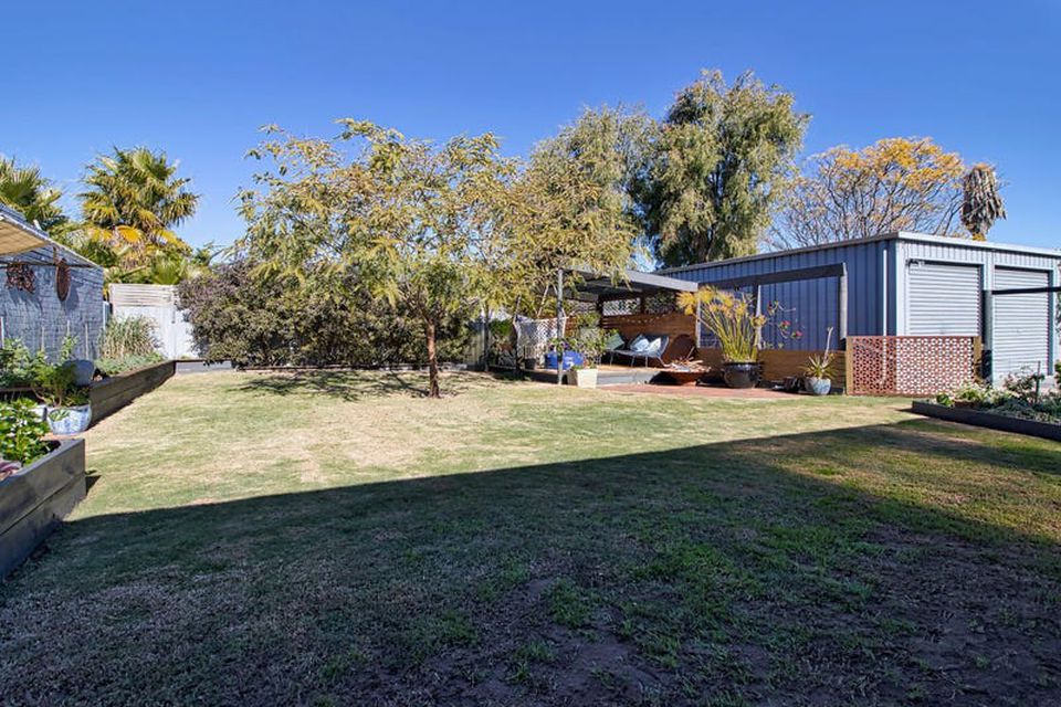 11 Seagate Street , Safety Bay