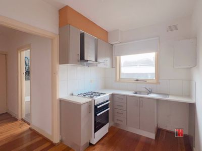 3 / 164 Leamington Street, Reservoir
