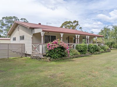 35 Swan Point Road, Swan Point