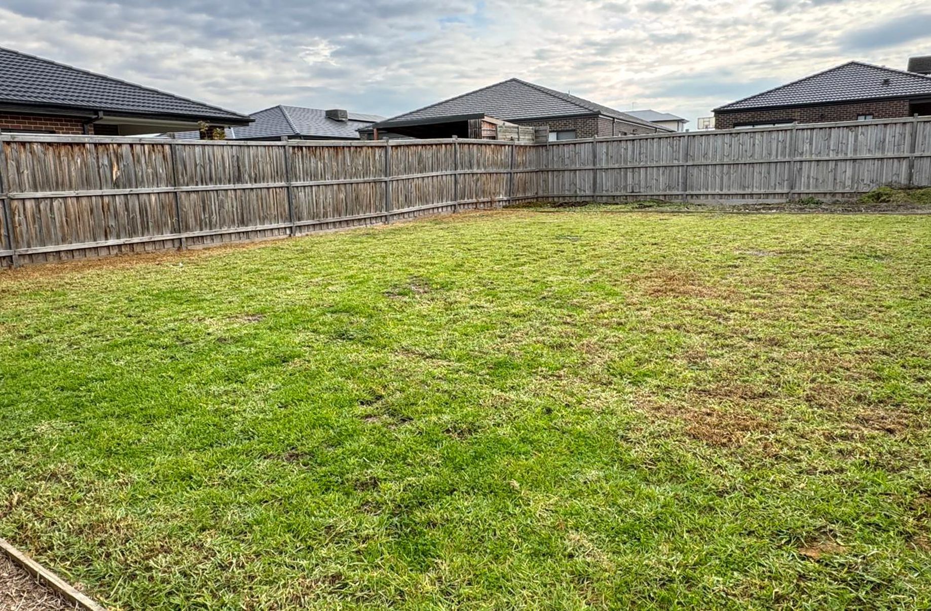14 Yard St, Mambourin