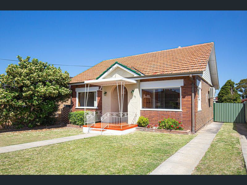 66 Gueudecourt Ave, Earlwood