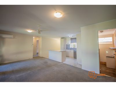 4 / 10 Sturt Circle, Dubbo
