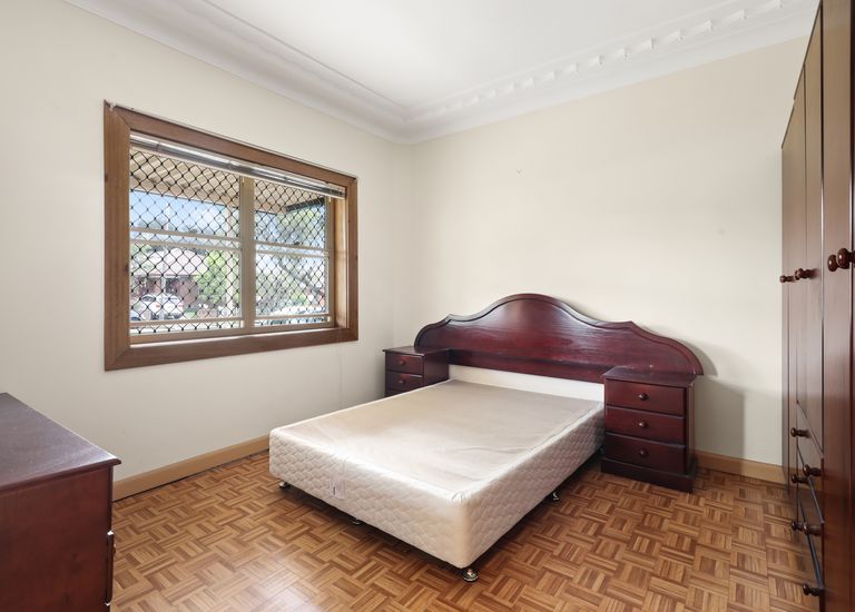 33 Vicliffe Street, Campsie