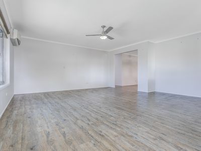 1 Chestnut Drive, Murrumba Downs