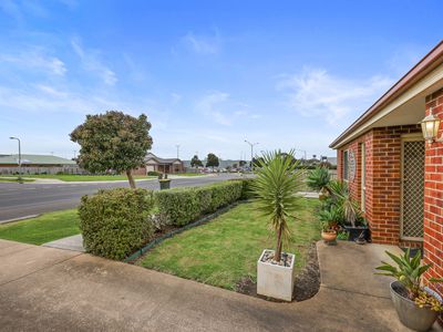 1 / 35 Gateway Road, Warrnambool