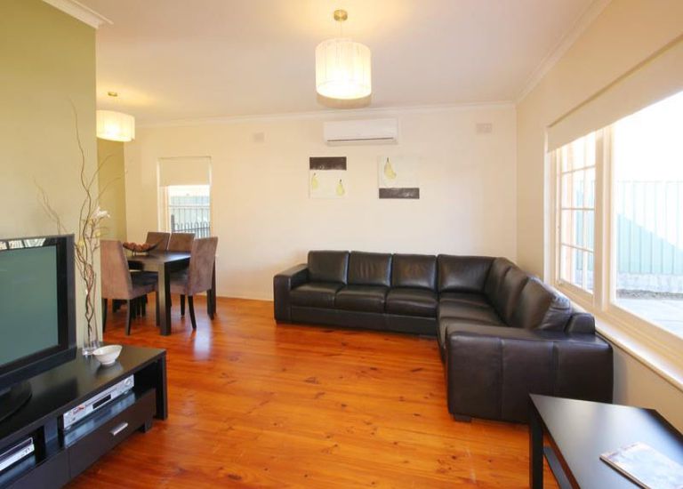 24 Freda Street, Netley
