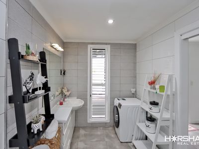 11 Tena Ave [Fully Furnished], Horsham