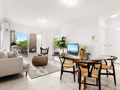 9 / 159 Clarence Road, Indooroopilly
