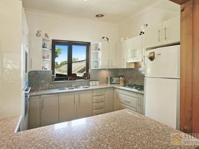 16 Mead Street, Banksia