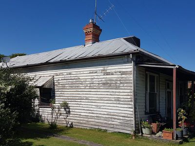 168 HIGH STREET, Broadford