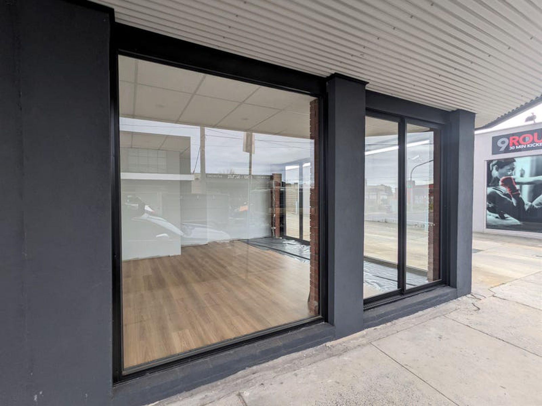 2/133 Shannon Avenue, Manifold Heights