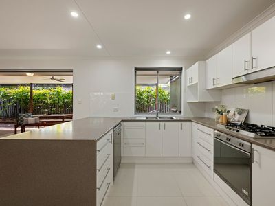 1 / 5 Carrothool Place, Mooloolaba