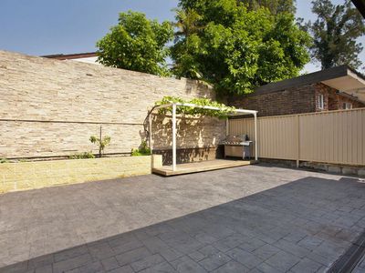 10 Alexander, Arncliffe