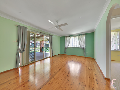 10 Japonica Close, Lake Haven