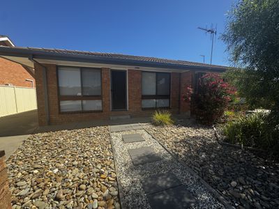 1 / 6 Bowe Street, Shepparton