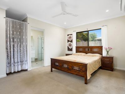 25 Brockman Way, Smithfield