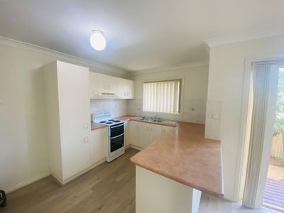 3 / 2A Benney Avenue, Figtree