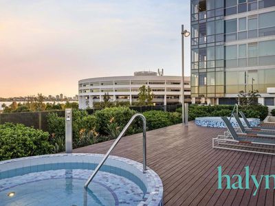 703 / 8 Moreau Parade, East Perth