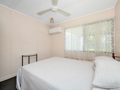 9 Brent Street, Douglas